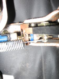 https://images.2carpros.com/forum/automotive_pictures/111595_IMG_0441_1.jpg