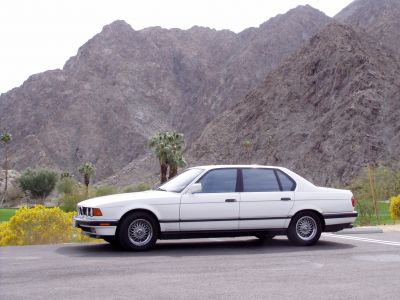 https://images.2carpros.com/forum/automotive_pictures/152891_BMW_001_2.jpg