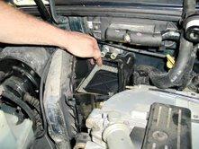 https://images.2carpros.com/forum/automotive_pictures/192750_HeaterhoseFord_1.jpg