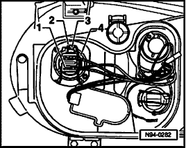 https://images.2carpros.com/forum/automotive_pictures/248015_3_18.gif