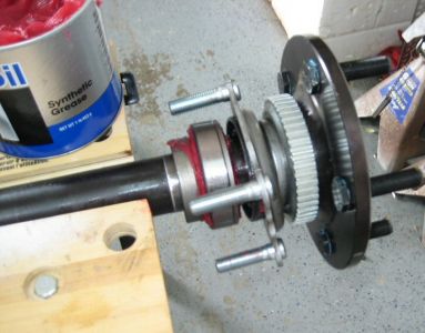 https://images.2carpros.com/forum/automotive_pictures/249564_axle_7_1.jpg