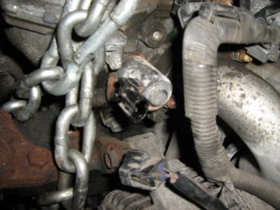 https://images.2carpros.com/forum/automotive_pictures/272809_01_corolla_sensor_2.jpg