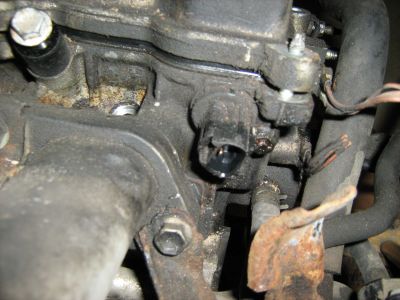 https://images.2carpros.com/forum/automotive_pictures/272809_99_corolla_cam_sensor_1.jpg