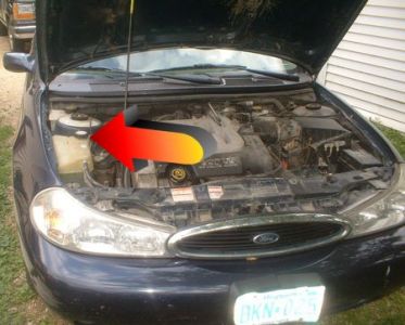 https://images.2carpros.com/forum/automotive_pictures/30961_ContourEngineIN_1.jpg