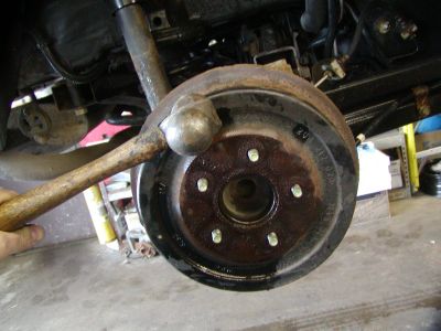 https://images.2carpros.com/forum/automotive_pictures/30961_hit_drum2_1.jpg
