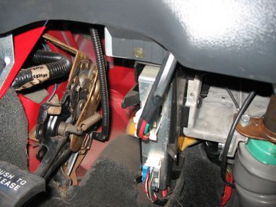 https://images.2carpros.com/forum/automotive_pictures/310537_Under_driver_dash_1.jpg