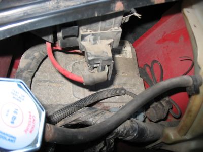 https://images.2carpros.com/forum/automotive_pictures/310537_engine_passenger_side_1.jpg