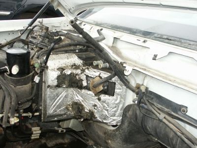 https://images.2carpros.com/forum/automotive_pictures/382404_blower_resistor_location_1.jpg