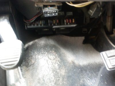 https://images.2carpros.com/forum/automotive_pictures/409514_floor_1.jpg