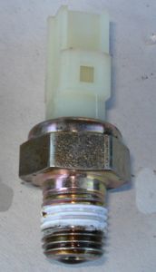 https://images.2carpros.com/forum/automotive_pictures/433905_Oil_Sender_1.jpg