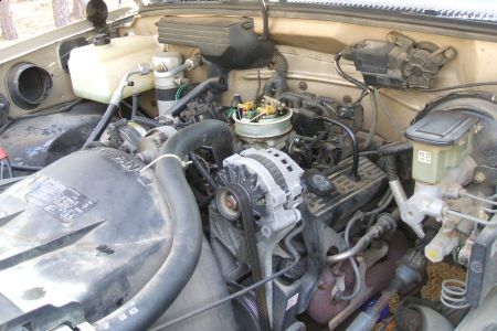 https://images.2carpros.com/forum/automotive_pictures/46392_1990_GMC_Motor_View_1.jpg