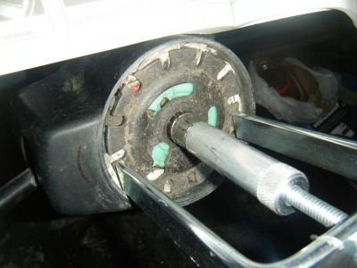 https://images.2carpros.com/forum/automotive_pictures/465137_removedlockplate_001_1.jpg