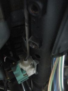 https://images.2carpros.com/forum/automotive_pictures/465137_trucksteeringcolumn_001_1.jpg