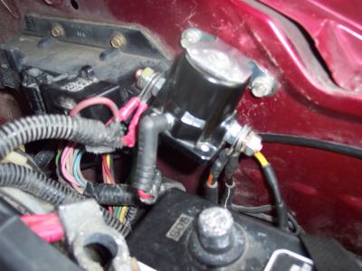 https://images.2carpros.com/forum/automotive_pictures/47382_92_ford_areostar_starter_relay_2.jpg