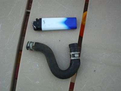 https://images.2carpros.com/forum/automotive_pictures/537132_small_coolant_hose_1.jpg