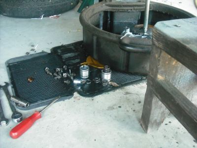 https://images.2carpros.com/forum/automotive_pictures/551300_Accumulator_Spring_in_pieces_1.jpg