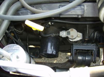 https://images.2carpros.com/forum/automotive_pictures/559432_Right_side_of_engine_off_of_internet_site_1.jpg