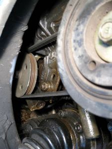 https://images.2carpros.com/forum/automotive_pictures/578406_PwrStrgBelt1_2.jpg