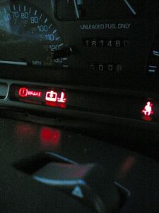 https://images.2carpros.com/forum/automotive_pictures/70282_overheat_1.jpg