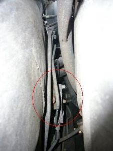 https://images.2carpros.com/forum/automotive_pictures/94178_inside_view_1.jpg