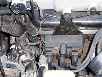 https://images.2carpros.com/forum/automotive_pictures/96838_Distributor_005_2.jpg