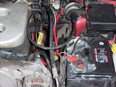 https://images.2carpros.com/forum/automotive_pictures/96838_Vacuum_Line_004_1.jpg