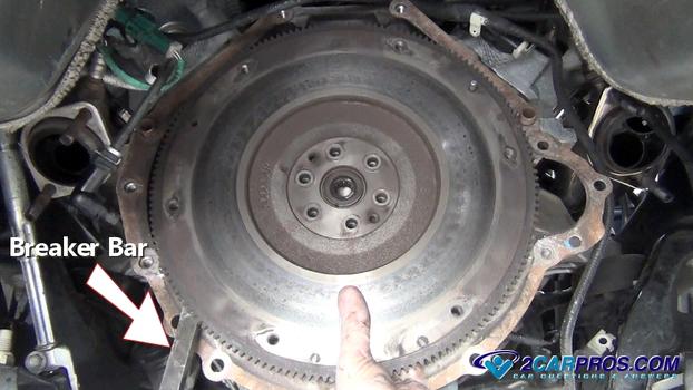 breaker bar remove flywheel