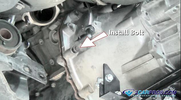 install transmission mounting bolt