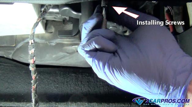 installing blower motor screws