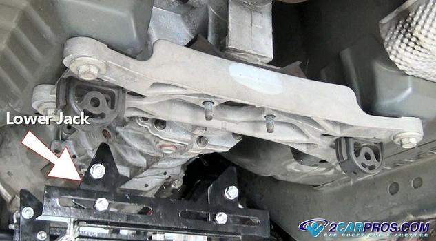 lower transmission jack