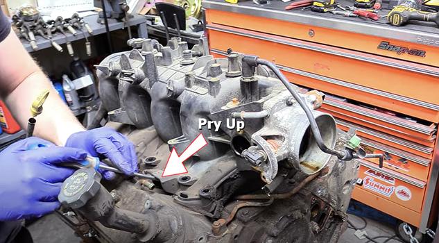 pry up on intake manifold
