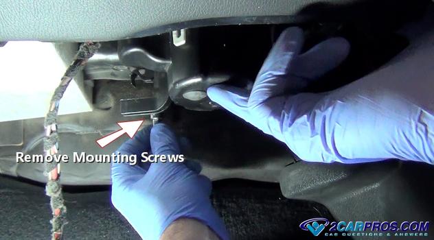 remove blower motor mounting screws
