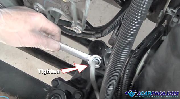 tighten high side power steering hose