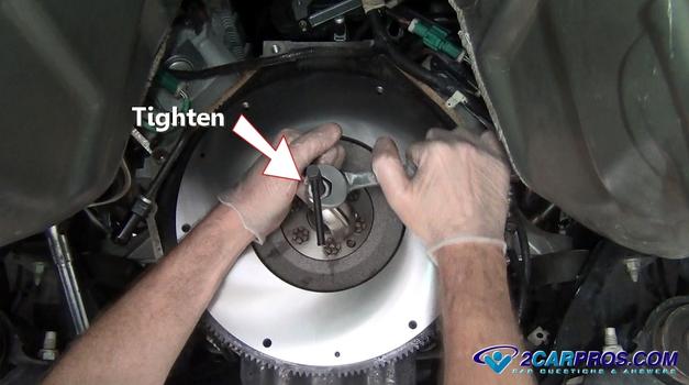 tighten pilot bearing tool