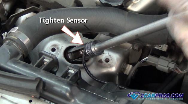 tighten oxygen sensor