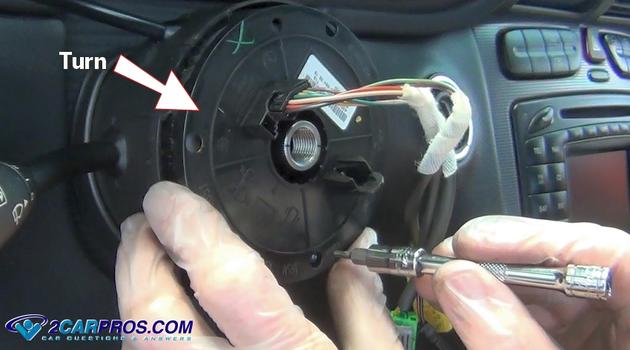 turn steering wheel clock spring