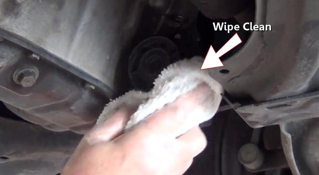 wipe clean oil filter